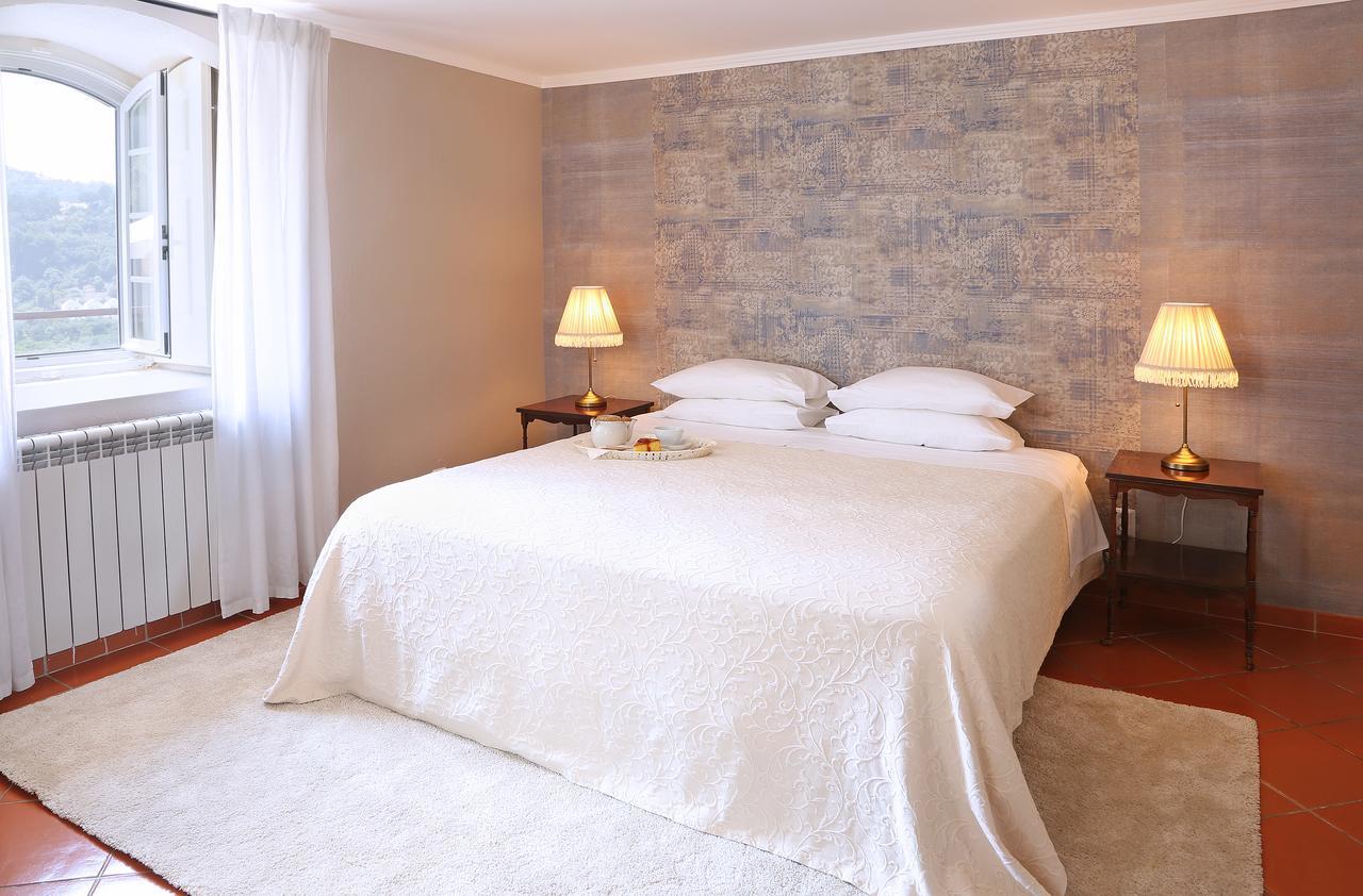 Eugaria Country House By Lost Lisbon シントラ 部屋 写真